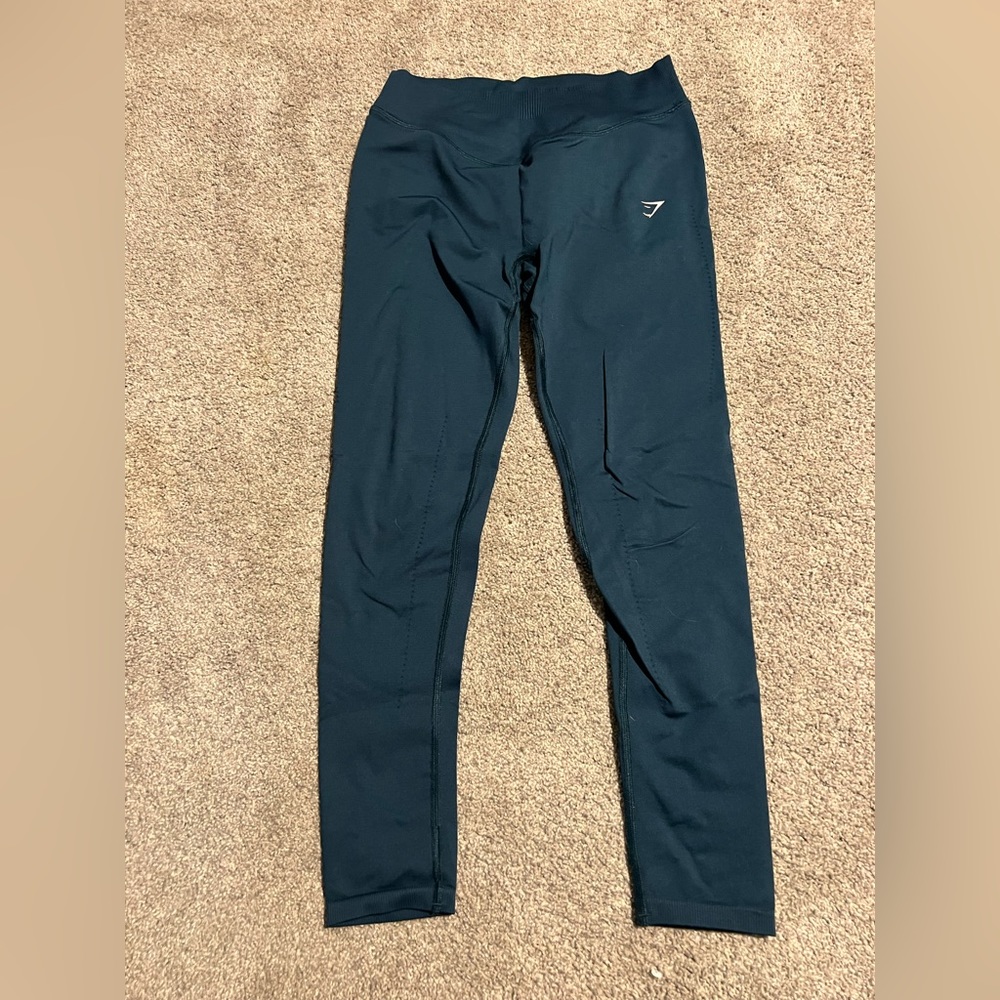 Gymshark compressive leggings
